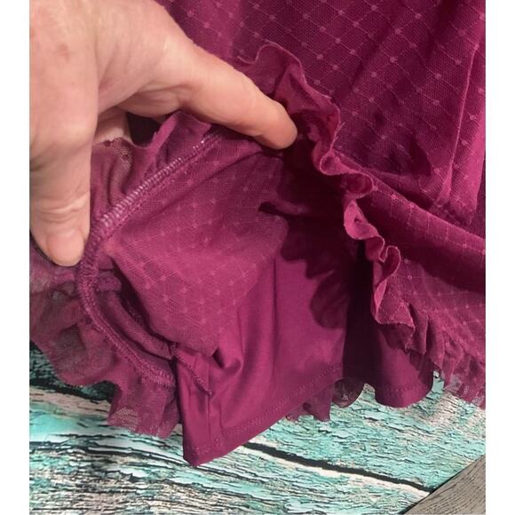 NWT Guess Raspberry Plum Lacy Dress Size Small 💕🌸 - Picture 12 of 16